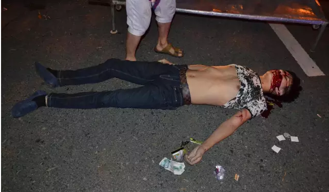 1468922213899019.png blob.png