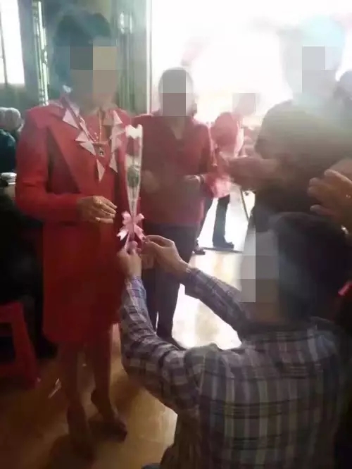 1479457983135541.jpg 640.webp (4).jpg