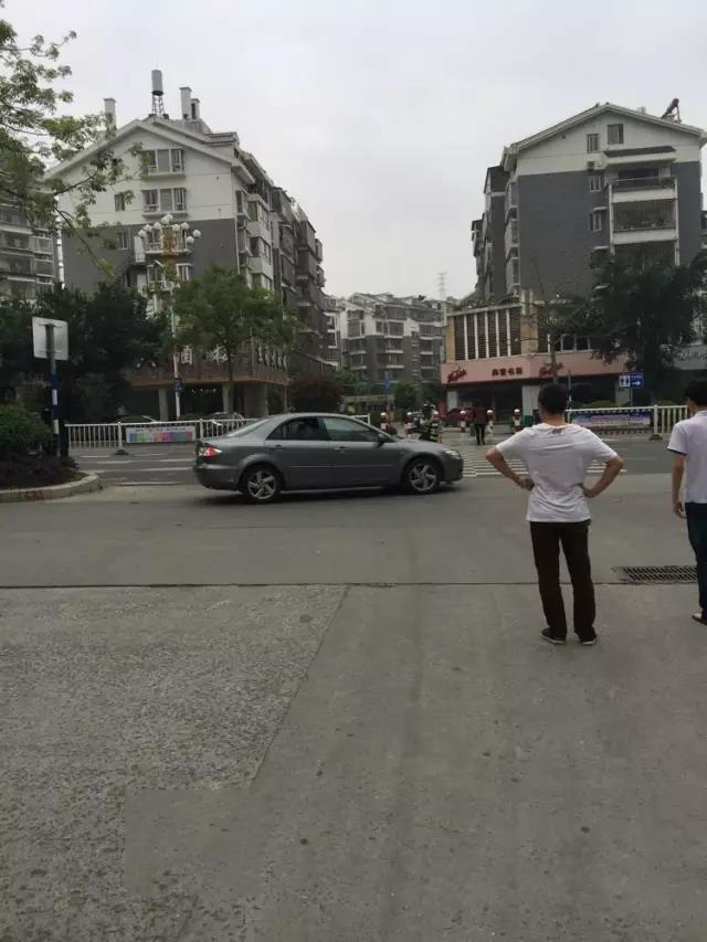 1492735350794409.jpg